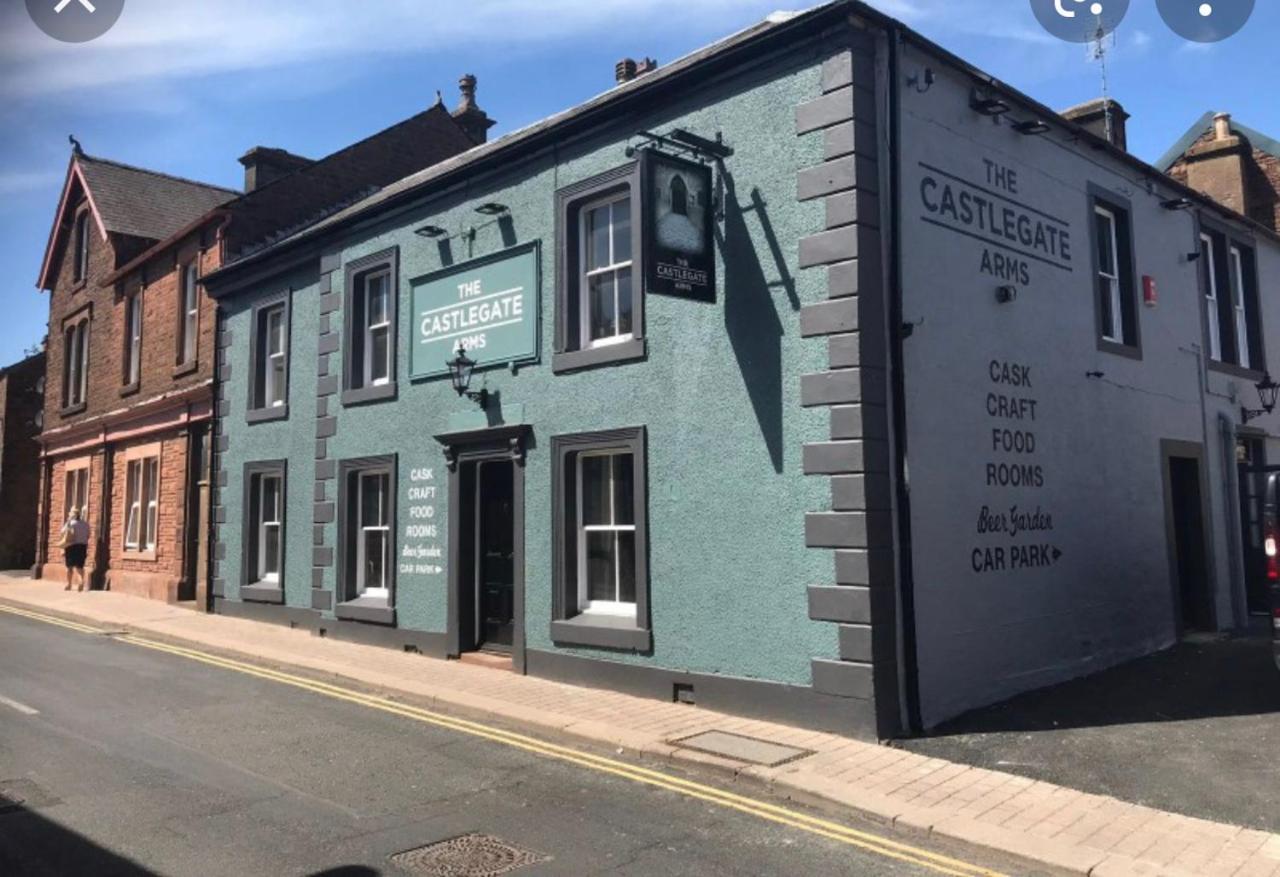 מלון פנרית' The Castlegate Arms מראה חיצוני תמונה